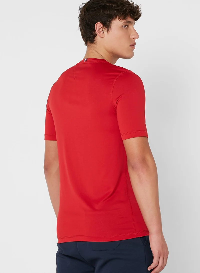 TOMMY HILFIGER Essential Crew Neck T-Shirt