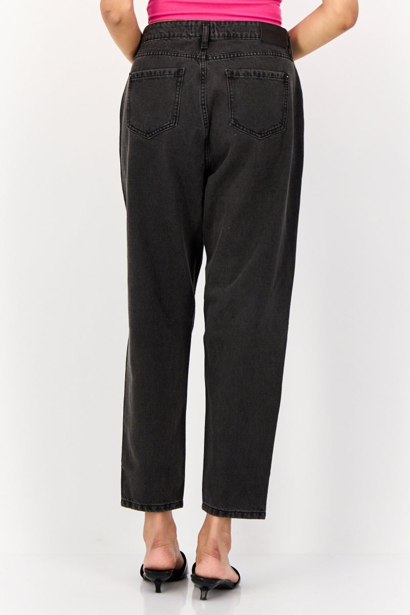 ONLY Women Carrot Fit Distressed Non Stretch Denim Jeans, Washed Black - Image 2