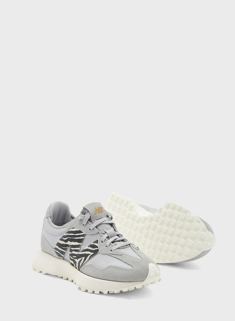 New Balance 327 Low Top Sneakers