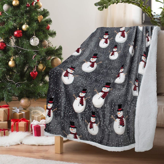 CHRISTMAS SHERPA THROW 50 X 60 SNOW MAN PATTERN SUPER SOFT FLUFFY TV BLANKET FOR BED COUCH HOLIDAYS GREY