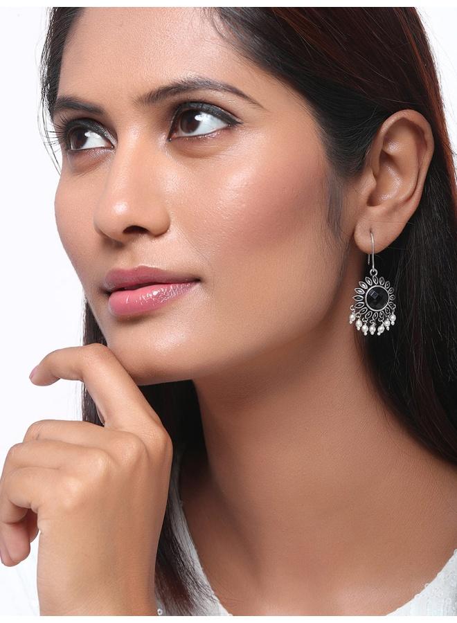 VOYLLA Work Essentials Round Cut Gem Earrings - Image 5