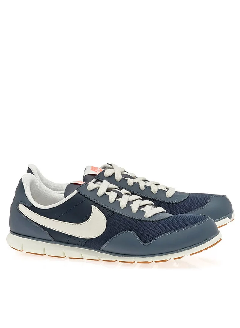 Nike Victoria NM