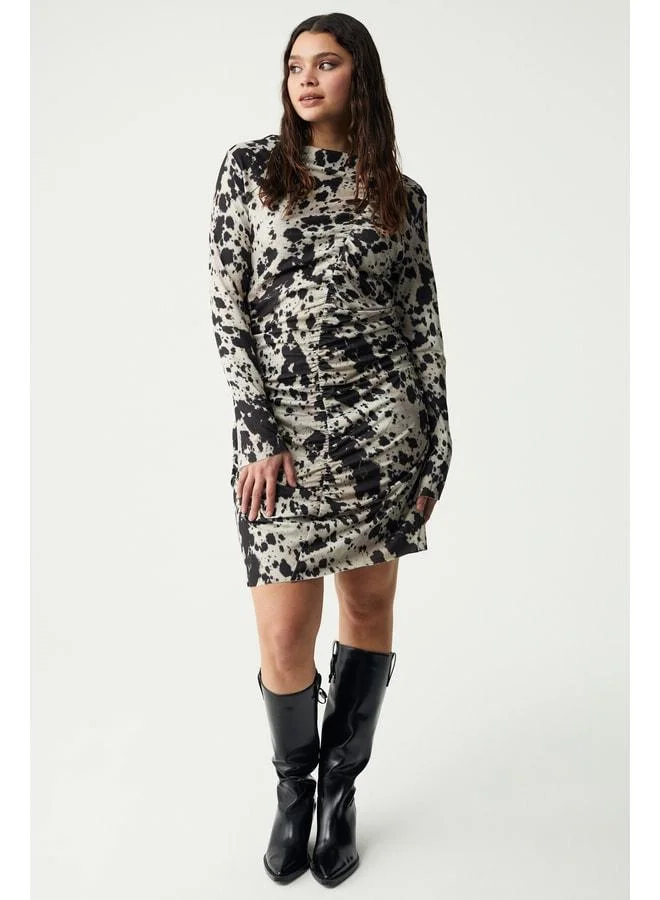 LAURENBB Women's Body-Hugging Ruched Long Sleeve Cow-Pattern Plus Size Dress.