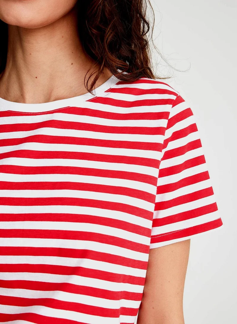 DeFacto Crew Neck Crop T-Shirt