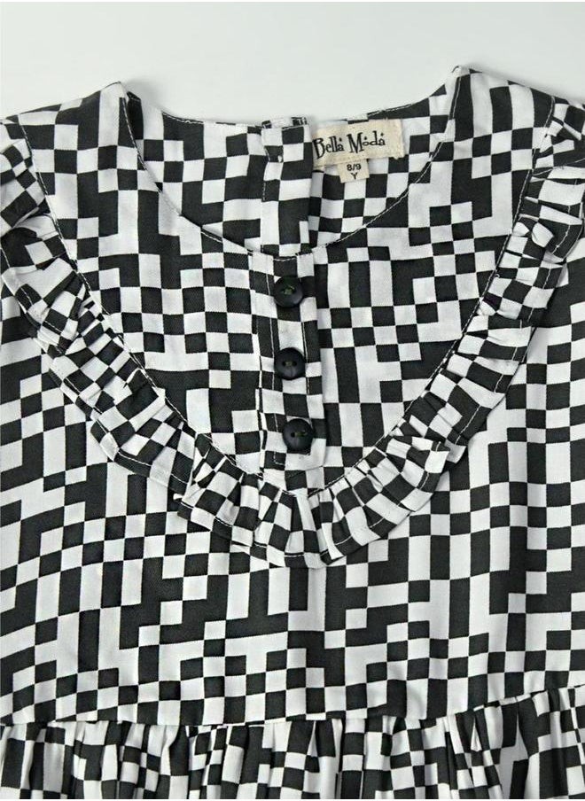 BELLA MODA All-Over Print Button Detail Long Sleeves Dress by Styli  - Image 3