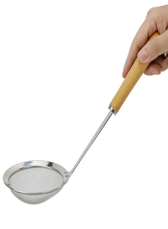 ملعقتان من الفولاذ المقاوم للصدأ من EIKS، عبوة من قطعتين، بشبكة دقيقة ومقبض خشبي وفرش تنظيف لتصفية الدهون ورغوة المرق وتصفية الطعام - Image 1