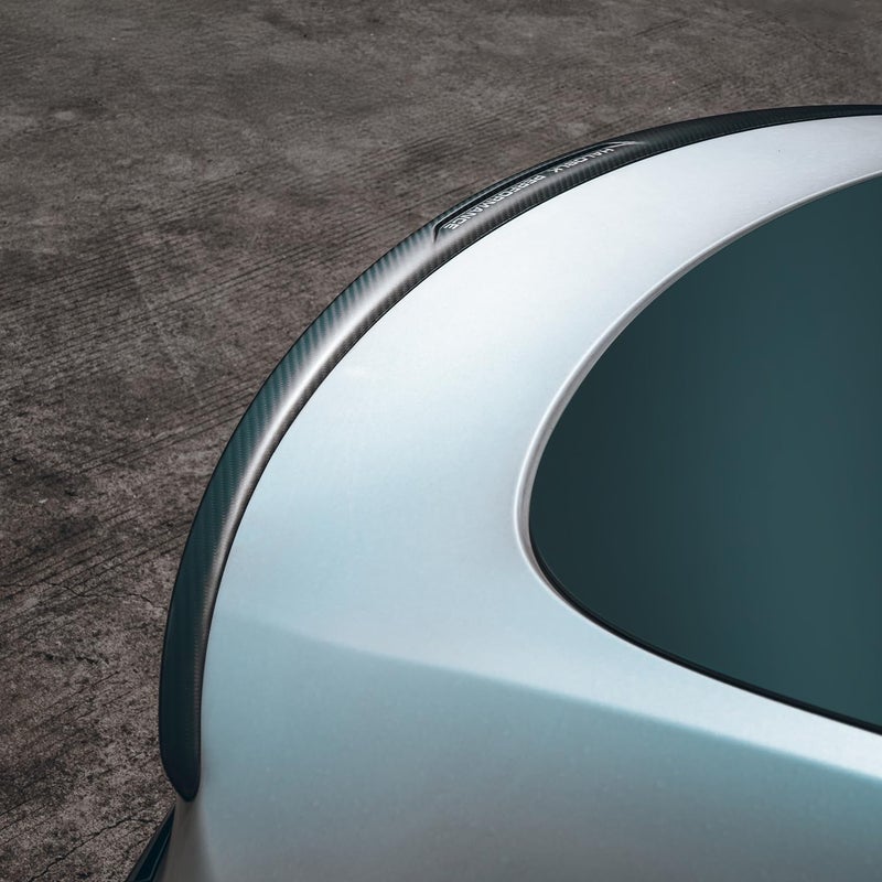 جناح هالو بلاك المصنوع من ألياف الكربون للأداء مصمم لتيسلا موديل Y 2024 2023 2022 2021 2020 خفيف الوزن الأصلي من ألياف الكربون 3K جناح خلفي بلمسة نهائية غير لامعة