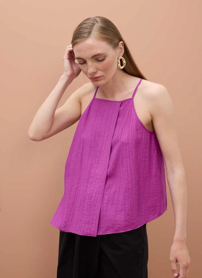 لولا كساديمونت Thin Strap Top with Front Flap Detail