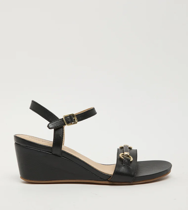 Hush Puppies Women's Black Sandals