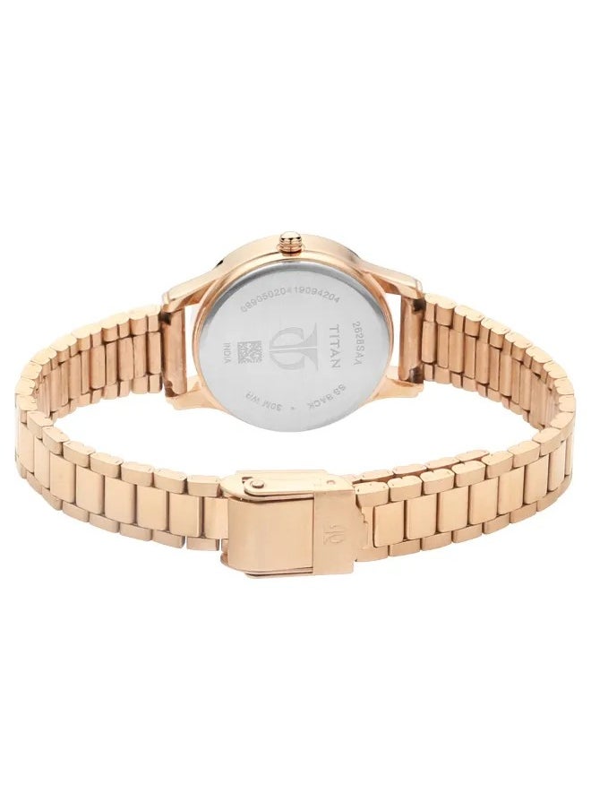 TITAN Women's Analog Round Shape Metal Wrist Watch - 2628WM01 - 33 Mm  - Image 5