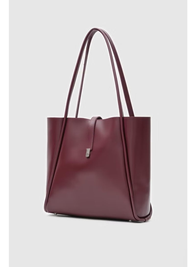 Shule Bags Chester Locked Burgundy Shoulder Bag - Image 2