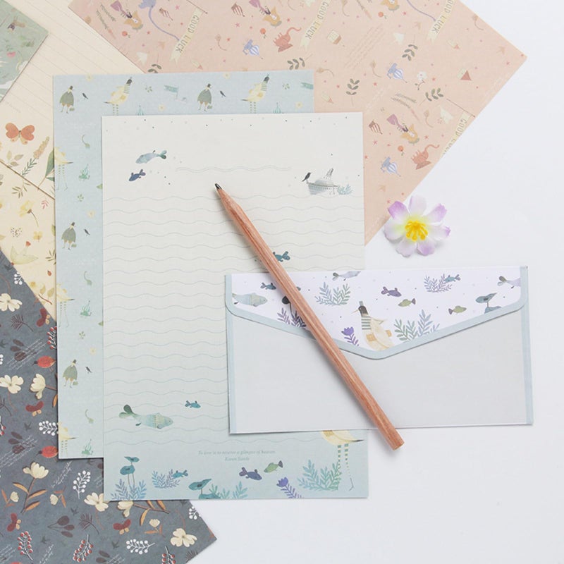 Square Frame Mint Vintage Flower Stationery Set with 10 Lined Paper and 10 Envelopes - Image 3