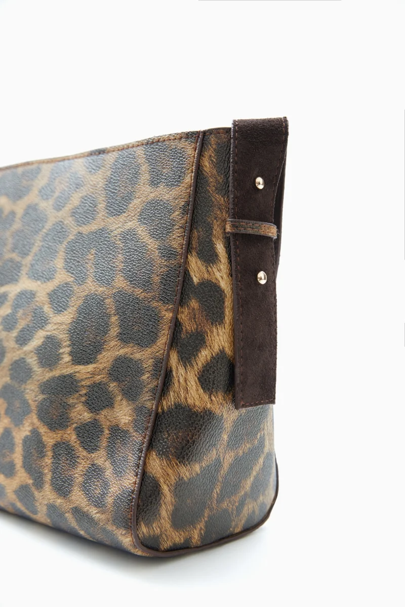 وي كرييت Leopard Print Modern Buckle Shoulder Bag by WECRE8