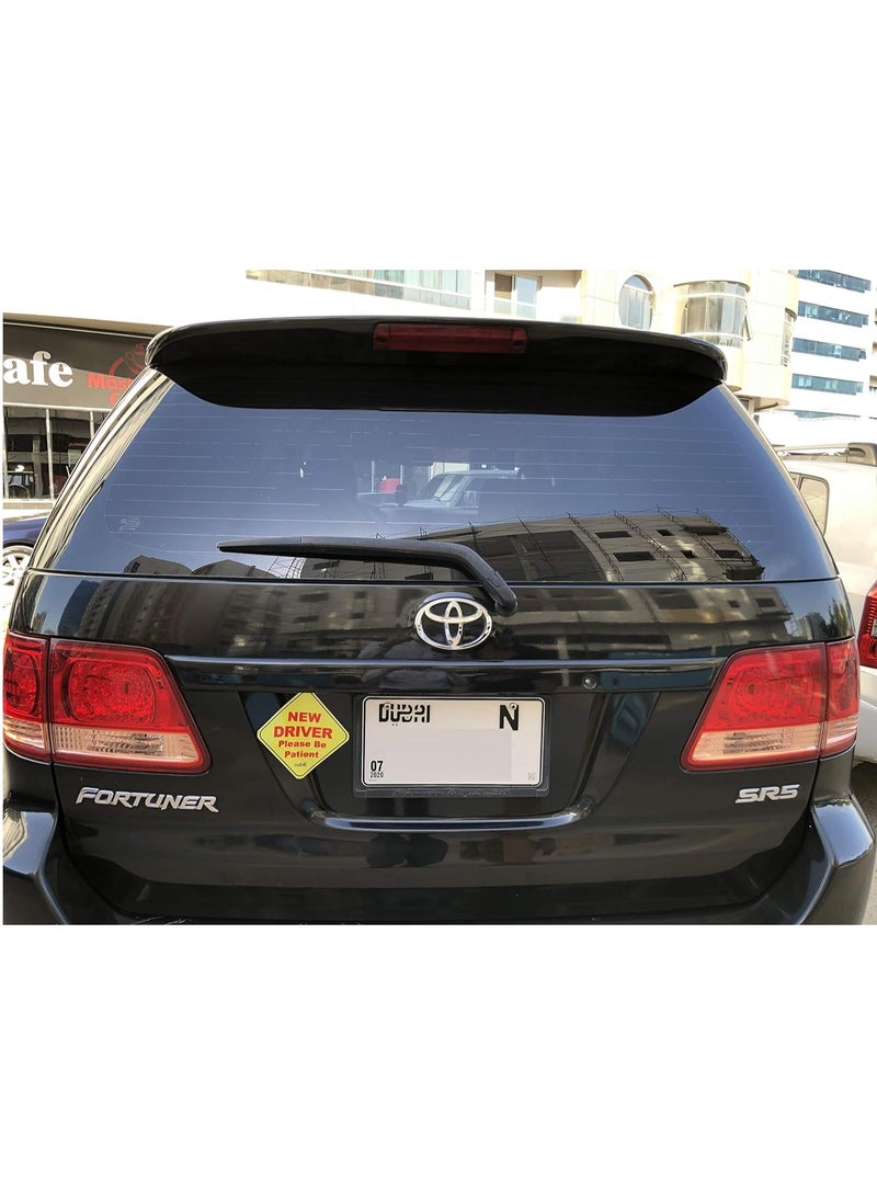 Rubik ملصق علامة السيارة للسائقين الجدد مغناطيسي، سائق جديد يرجى التحلي بالصبر، عاكس للغاية قابل للإزالة وإعادة الاستخدام للسائقين المبتدئين (15x15 سم) أصفر/أحمر - Image 4