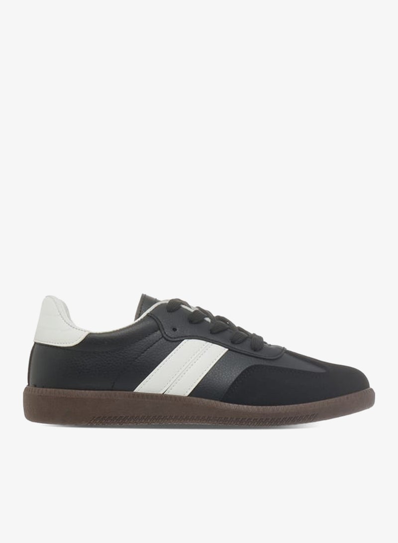 Dash Panelled Low Ankle Sneakers with Lace-Up Closure - Image 1