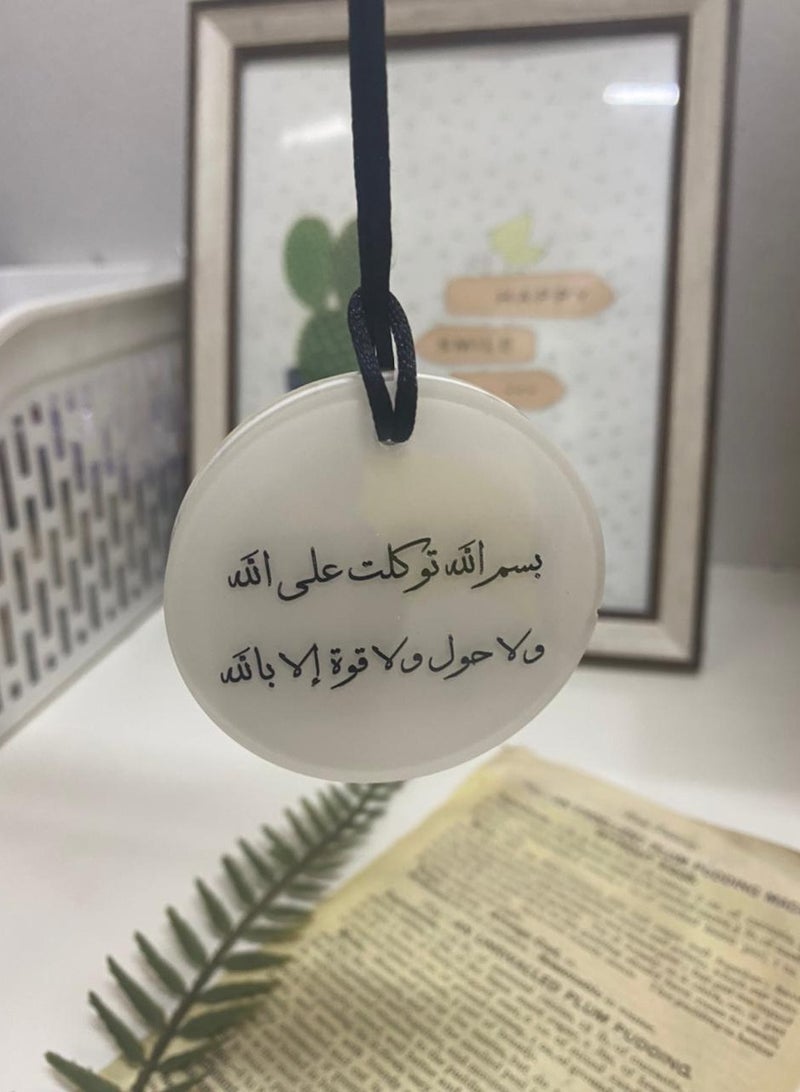 An elegant Double-sided Car Pendant Made of Luxurious Resin - Image 5