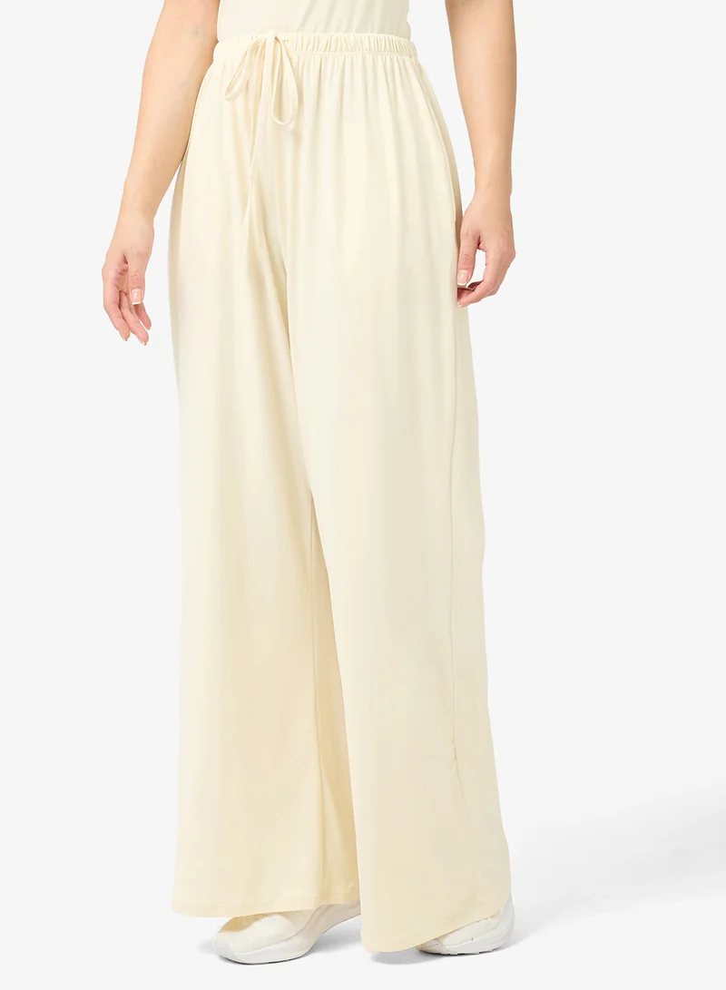 FRWD  Soft Touch Seamless Halter Neck Top & Wide Leg Pant Set for Women | Best Price UAE