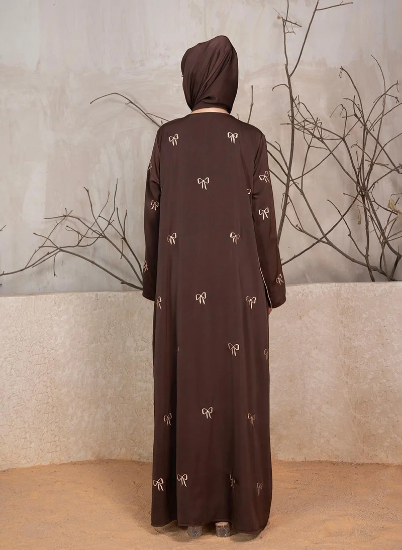 زيري سوق Bow Embroidered Abaya With Scarf