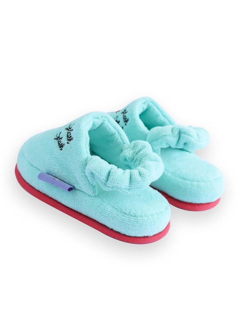 Milk&Moo Milk&Moo Kids Poncho and House Slippers Set Sailor Octopus, Ultra Soft and Absorbent Fabric, %100 Cotton, Fun Animal Design, Suitable for 4-6 Year Old Children, Blue  - Image 2