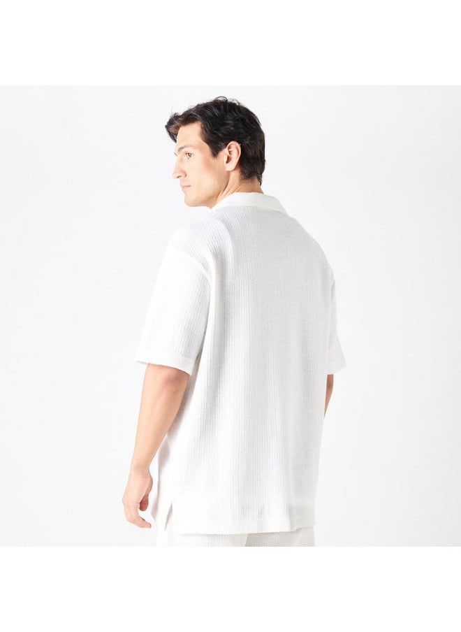 Iconic Iconic Relaxed Fit Textured Shirt with Short Sleeves  - Image 3