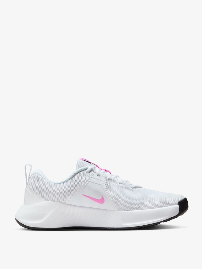 Nike MC Trainer 3 Shoes - Image 2