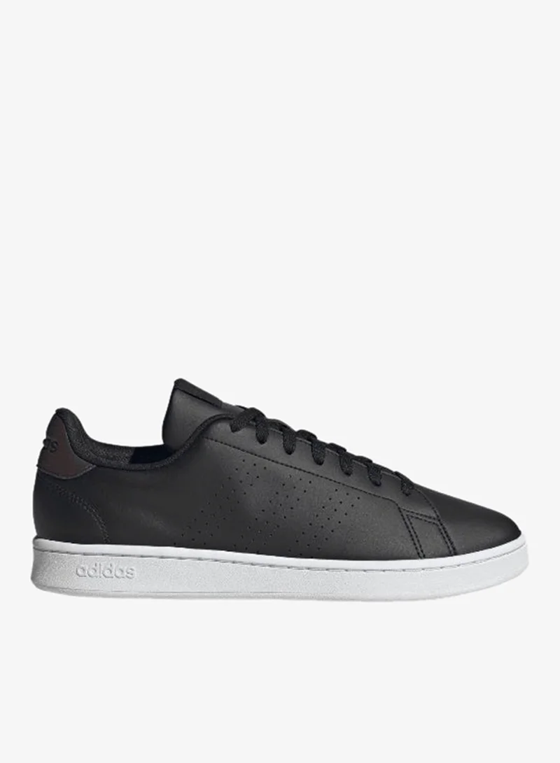 Advantage Black Sportswear Shoes