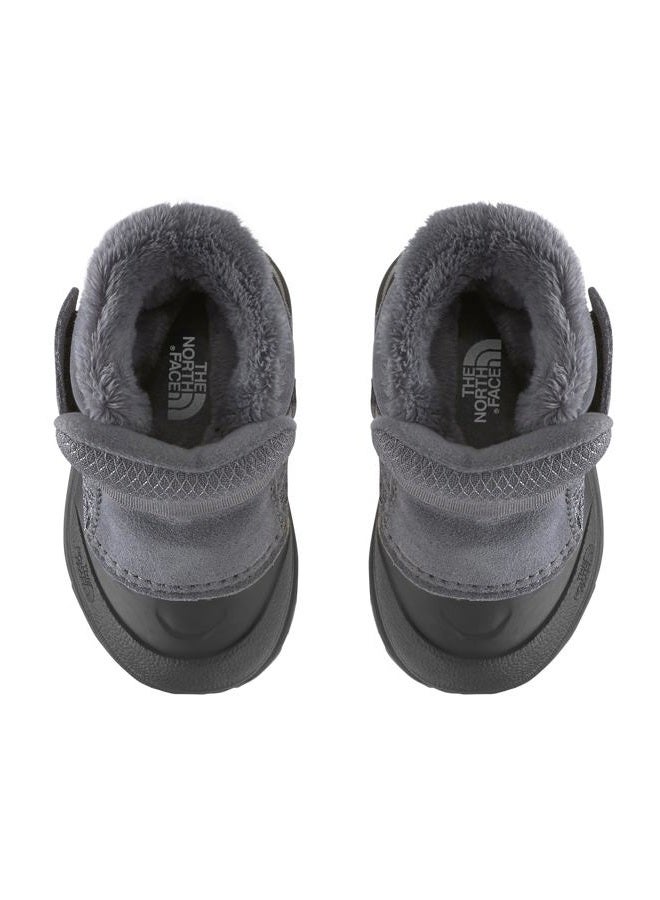 THE NORTH FACE Kids' Alpenglow II Insulated Snow Boot, Tnf Black/Zinc Grey, 9 Toddler - Image 3