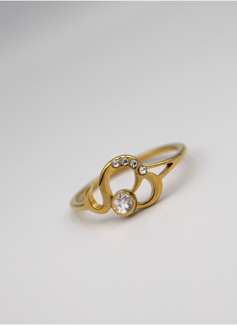 mjuhurat Elegant Heart-Shaped Gold-Tone Ring with Crystals  - Image 1