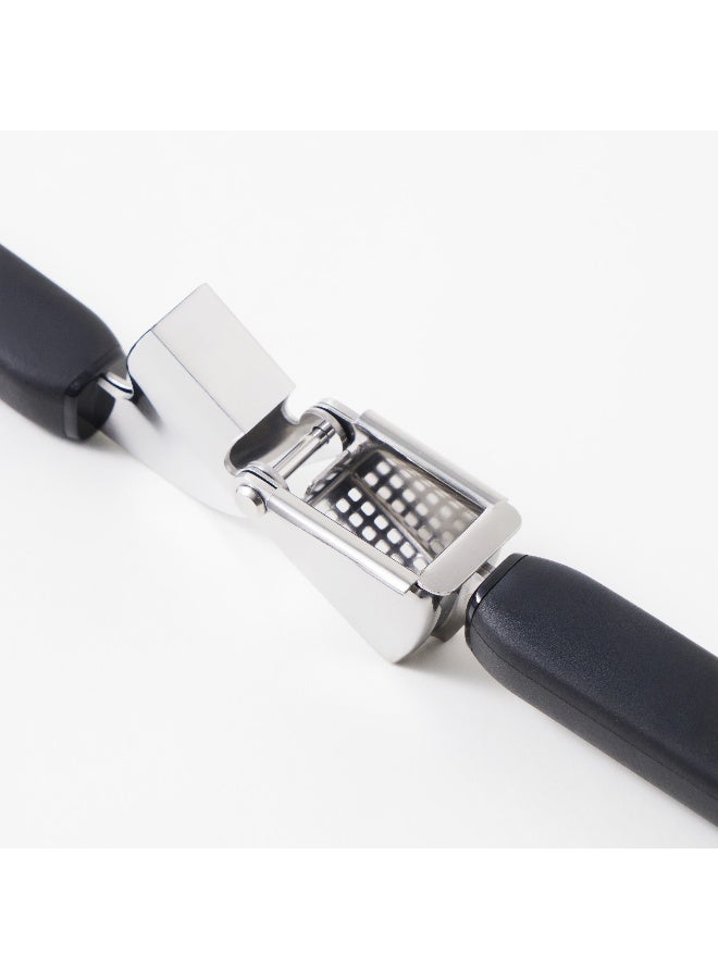 OXO Stainless Steel Garlic Press 10.5*4.5Cm, Black - Image 4