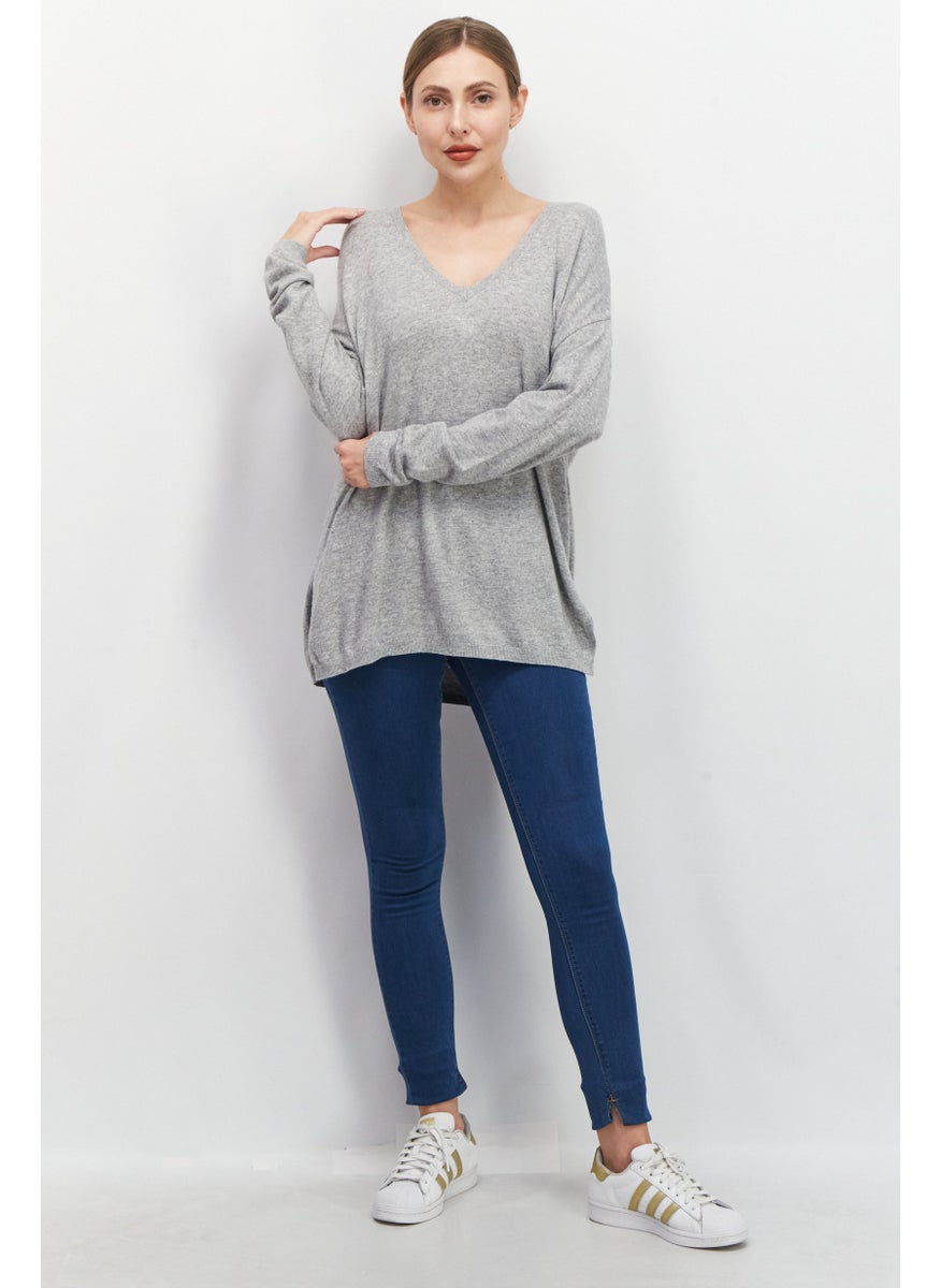 ESPRIT Women V-Neck Long Sleeve Textured Sweater, Grey Heather  - Image 4