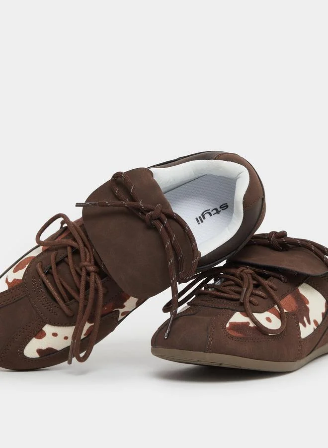 Styli Styli Suede Retro Lace Up Sneaker