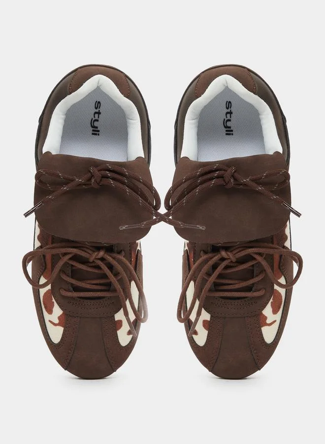 Styli Styli Suede Retro Lace Up Sneaker