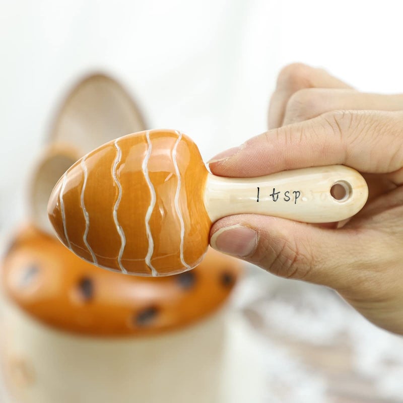 Sizikato 4pcs Porcelain Measuring Spoons with Base, Cartoon Mushroom House Shape - Image 5