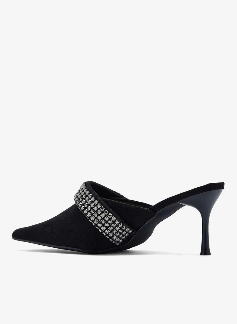 Vincci Pointed Toe Pumps