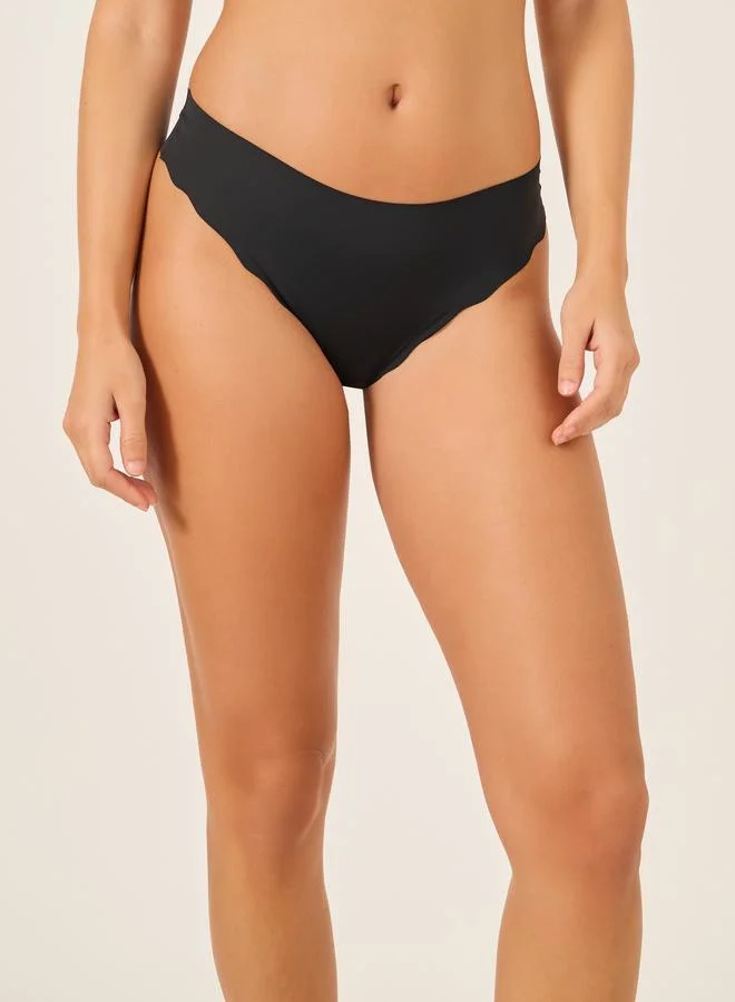 تايك تو قطعتان من سراويل البيكيني السادة