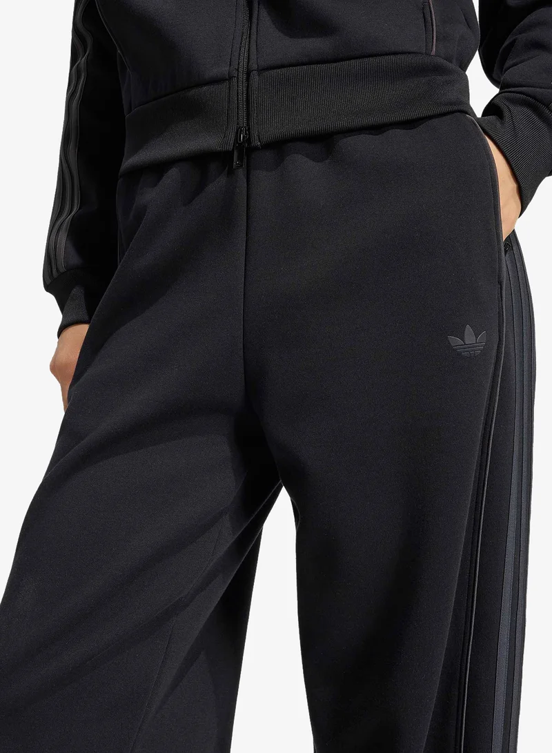 Adidas Originals BLACK/NTGREY Superstar Track Pants for Women | Best Price UAE