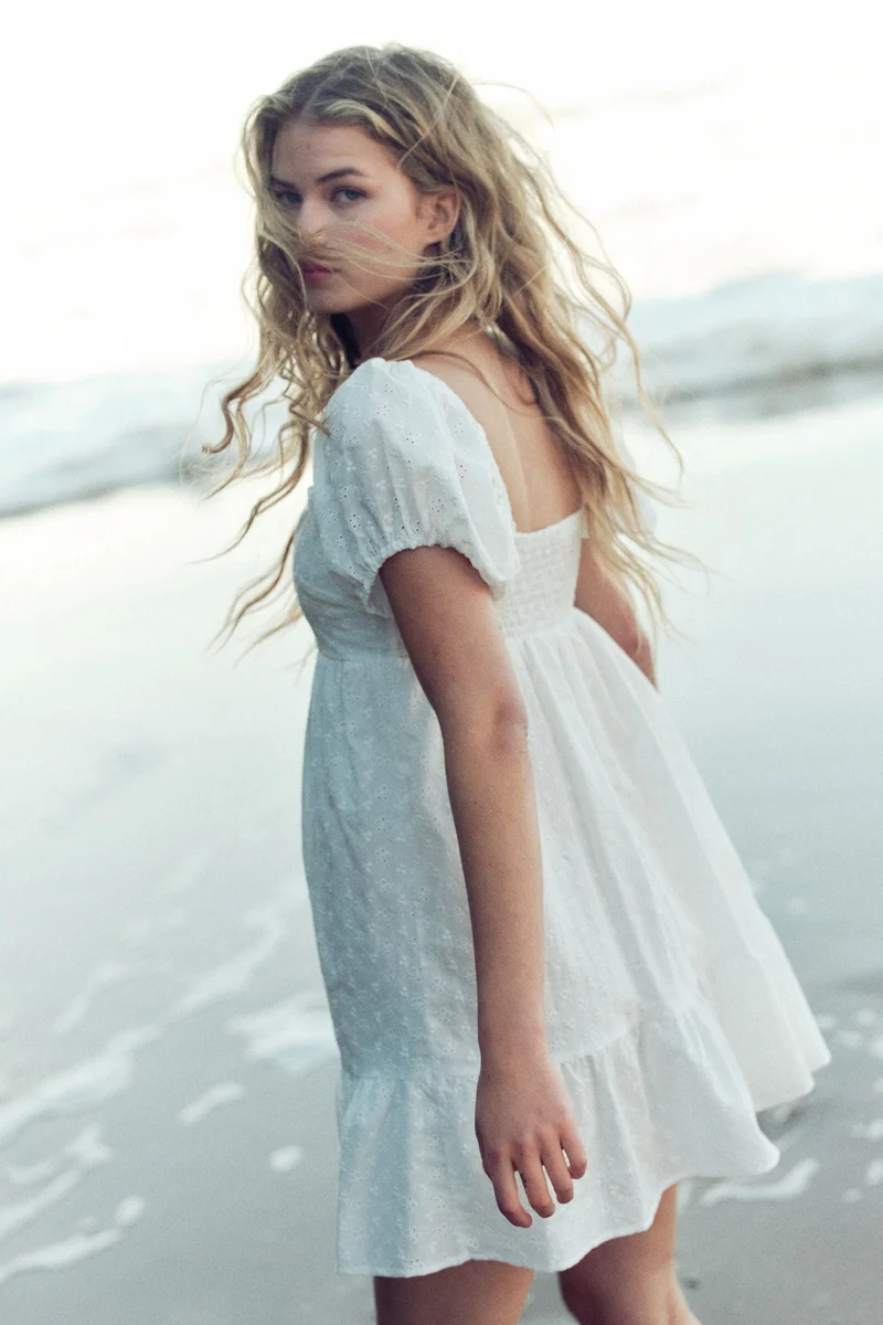 H&M Puff-sleeved dress