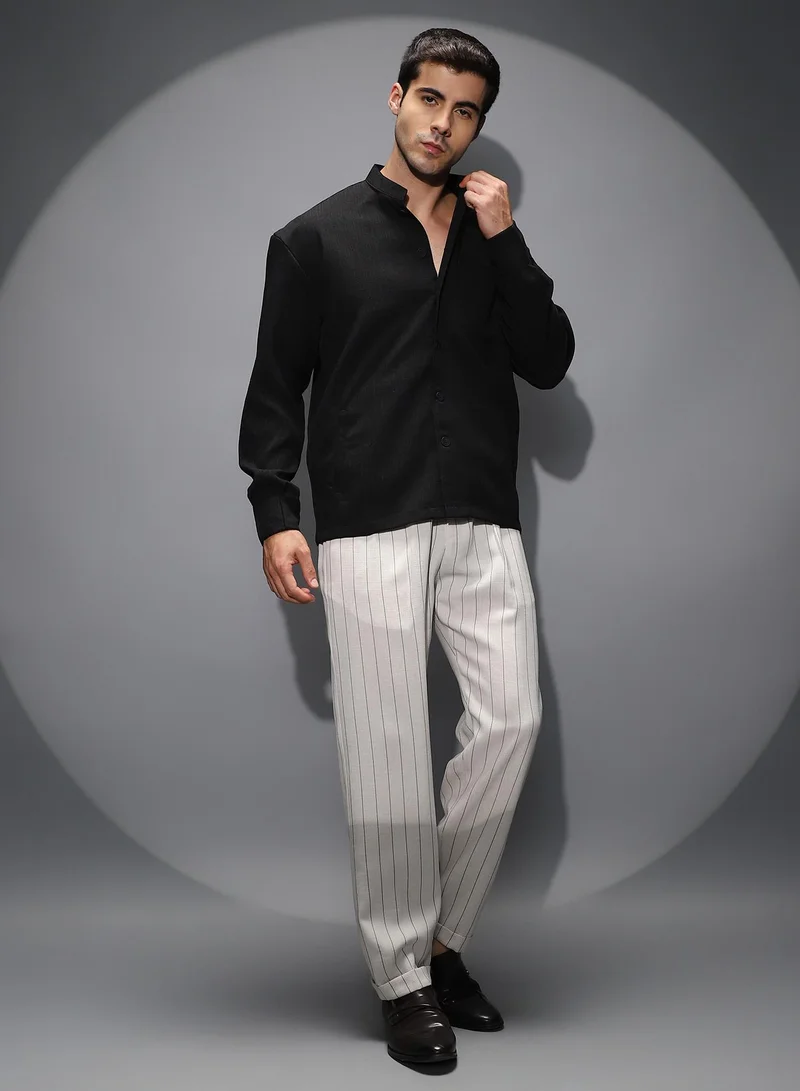 Campus Sutra Campus Sutra Men's Onyx Black Band-Collar Heathered Shacket For Casual Wear | Band Collar | Long Cuffed Sleeves | Button Closure | Overshirt/Shacket Shirt Crafted With Comfort Fit For Everyday Wear