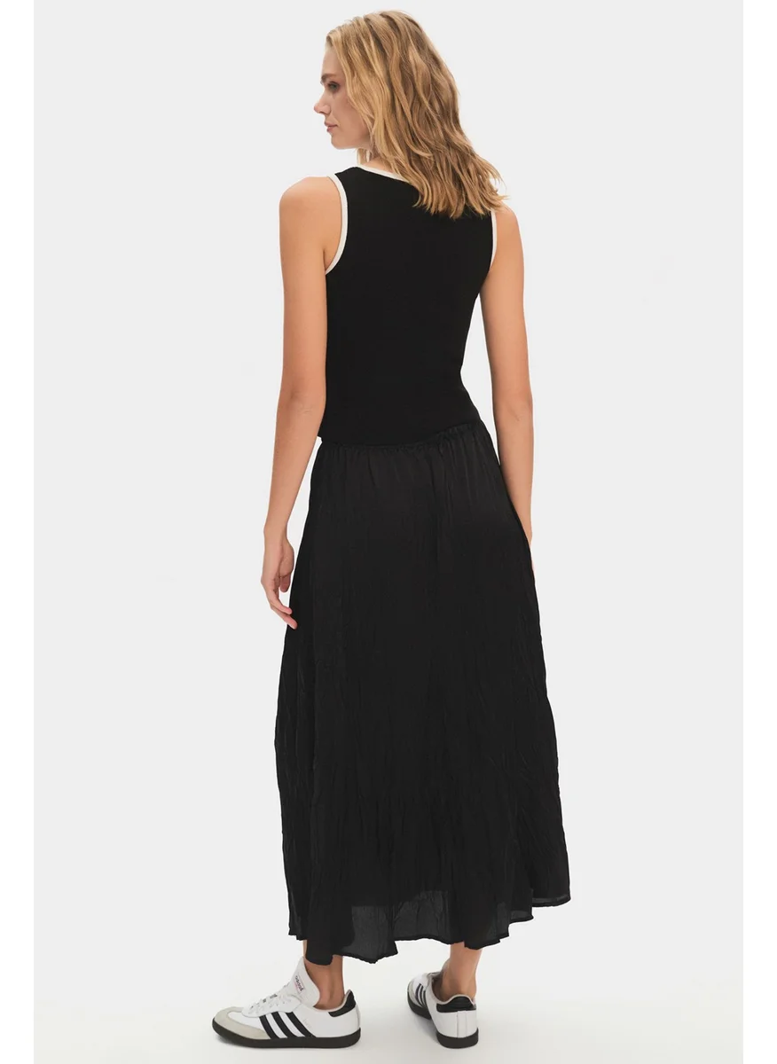 جون Crinkle Detail Skirt