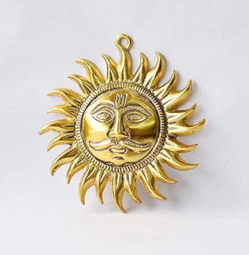 SoilMade Golden Sun Face Hanging, Round Shape, Brass Made, Size Aprox 7inches and 60g, Pack of 1 Golden Sun in Box - Image 4