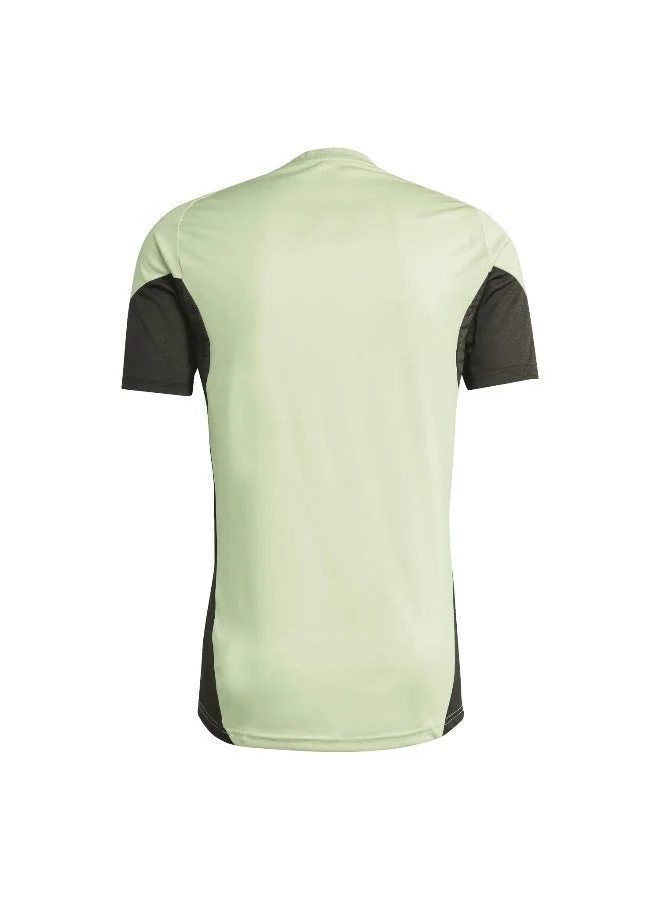 اديداس قميص رجالي أخضر قصير الأكمام