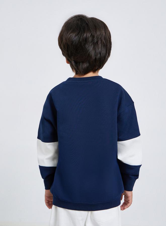 Styli Boys Navy Blue Color Block Sweatshirt - Image 4