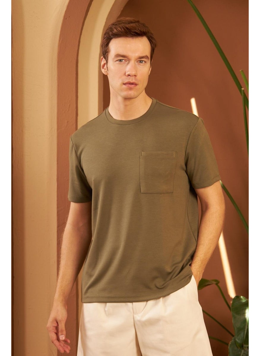 Odelon - Men's Comfort Fit Pocket T-Shirt Khaki MARS25 - Image 1