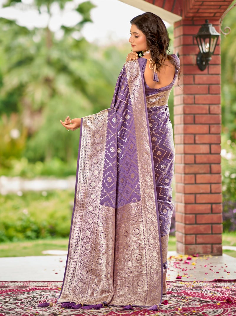 MANOHARI Women's Most Trendy Banarasi Satin Silk Woven Lavender Purple Saree With Heavy Jacquard Work Saree With Blouse Piece_MN2032 - Image 3