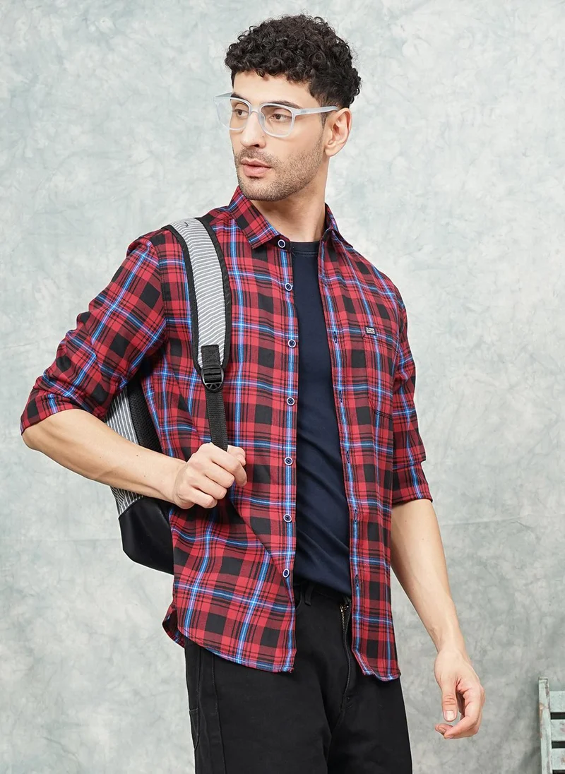 ذا انديان كراج كو Men Regular Fit Checkered Full Sleeves Cutaway Collar Casual Shirt