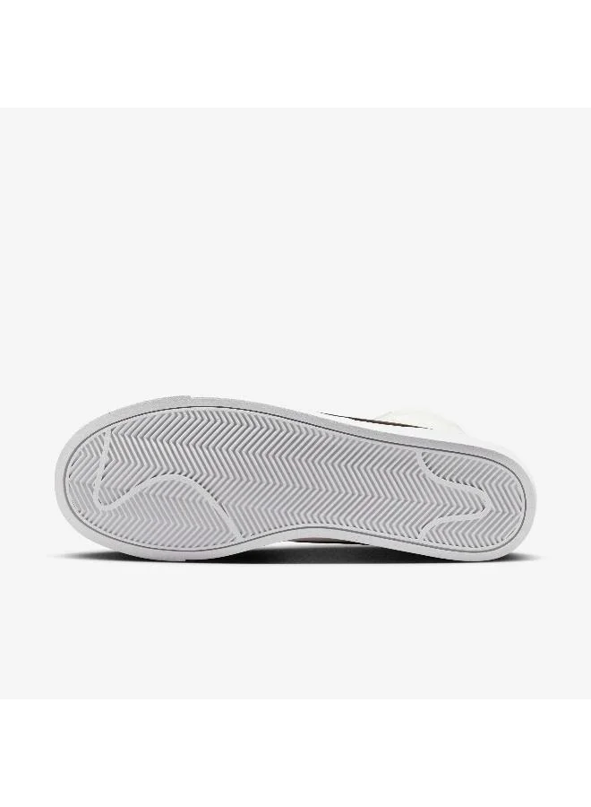 Nike Women's Blazer Mid '77 Shoes