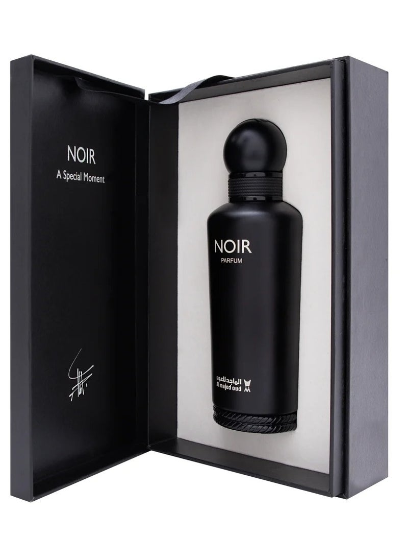 الماجد للعود عطر Noir من الماجد للعود 150 مل – أو دو بارفيوم للجنسين | عطر شرقي فاخر بنفحات التوت، السوسن، الجلد، العنبر والأخشاب - Image 2