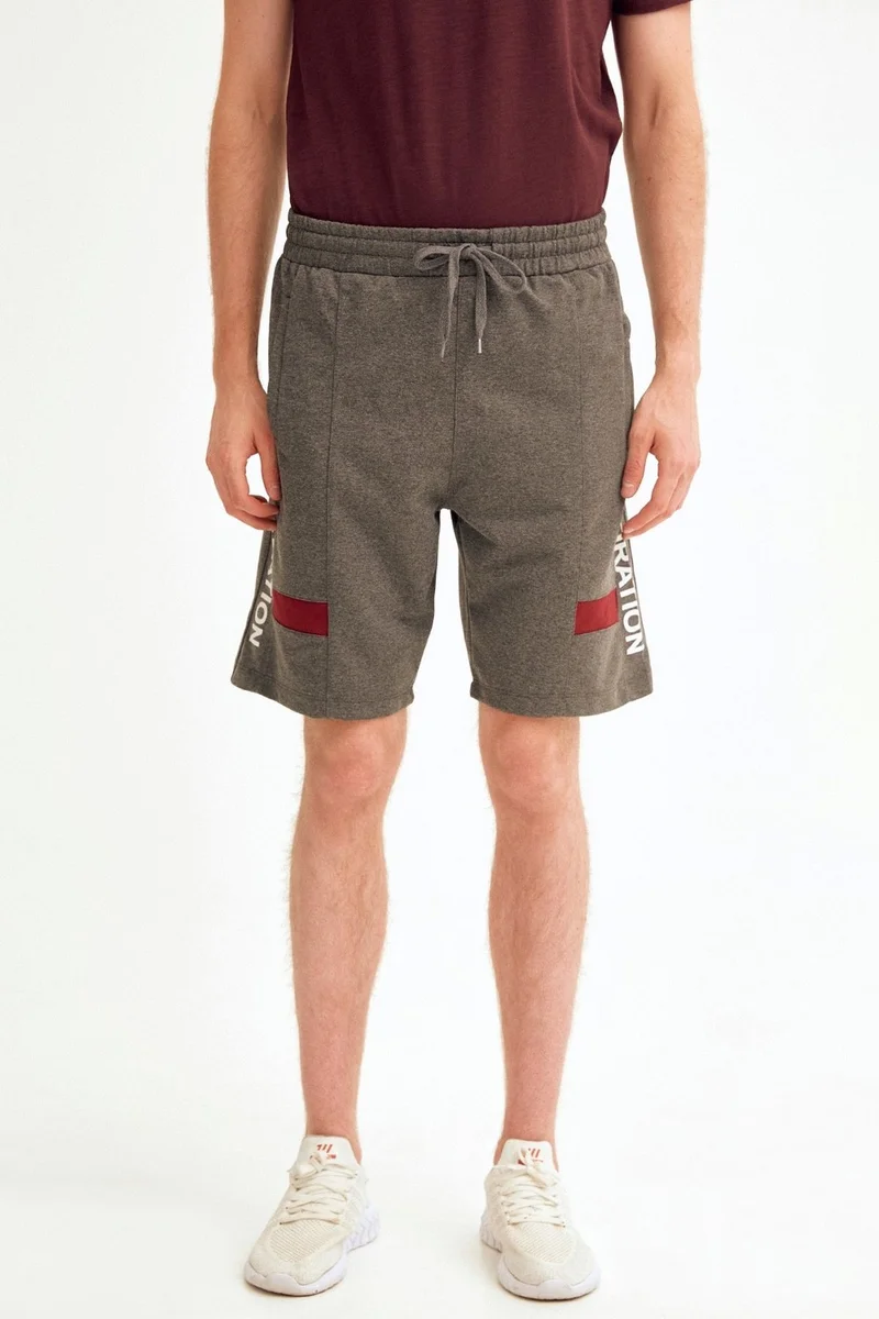 فولامودا Printed Shorts with Zipper Pocket