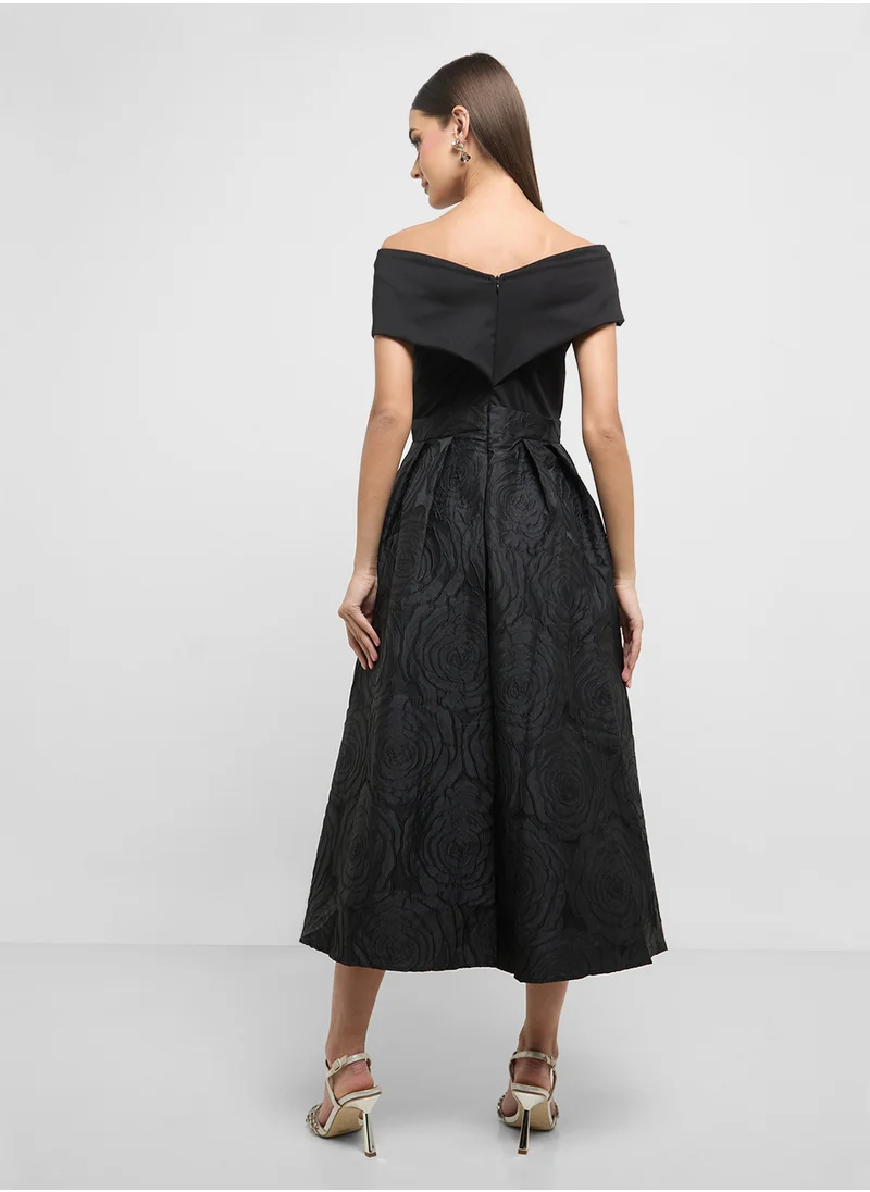 ايلا Off Shoulder A-Line Dress