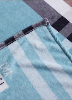 LUNA Home Fleece blanket 200*230cm is very soft, warm and cozy, blue in color with a simple checkered pattern.  - Image 2